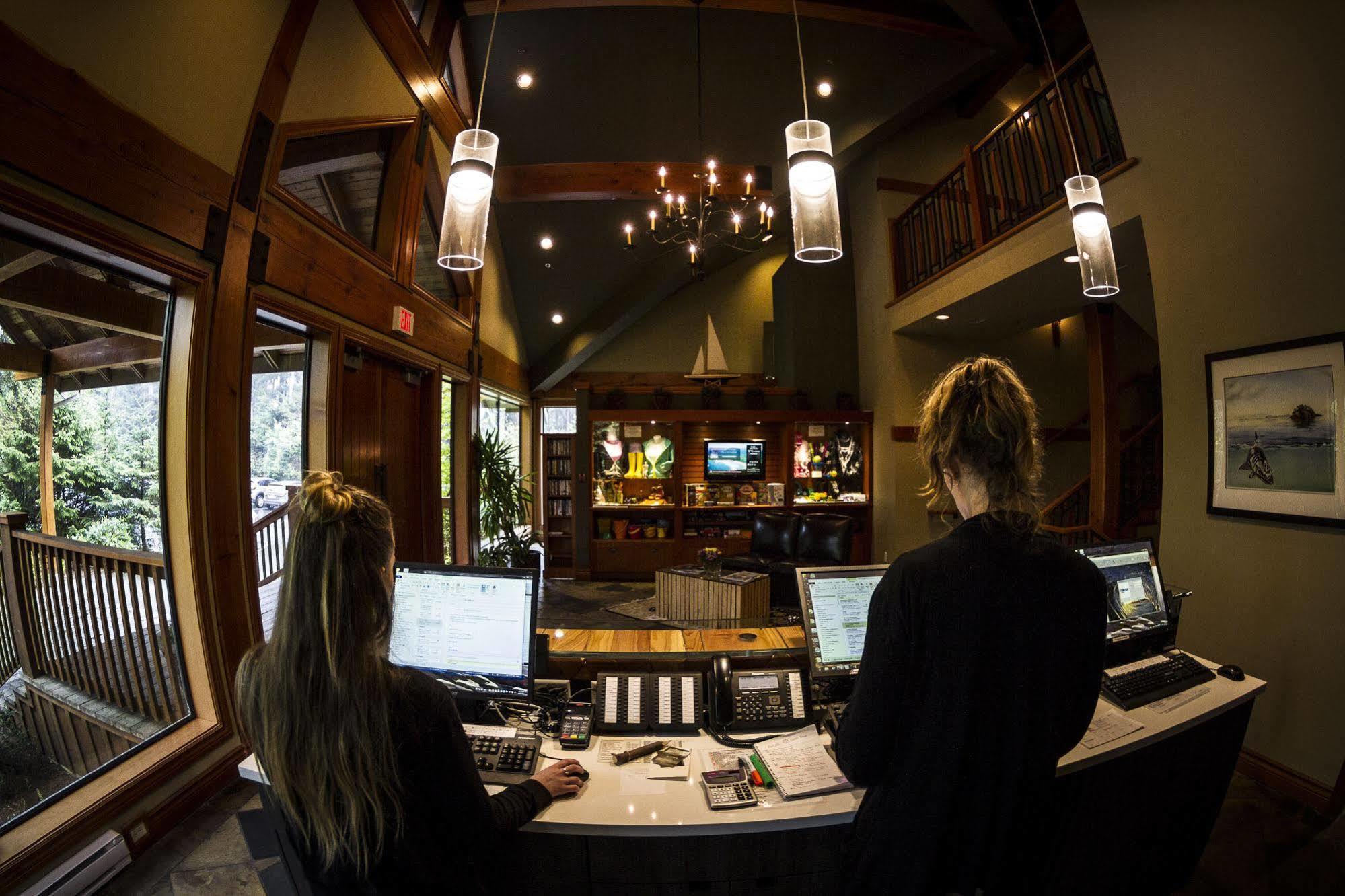 Long Beach Lodge Resort Tofino Exterior photo